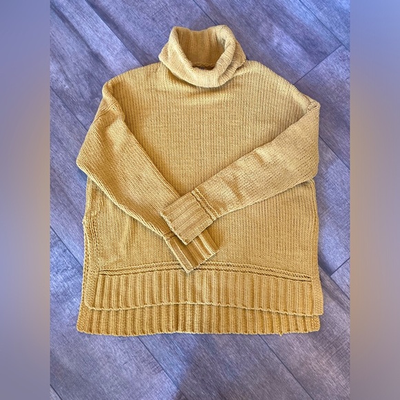 Aerie womens XS oversized chenille knit turtleneck sweater - Picture 1 of 5